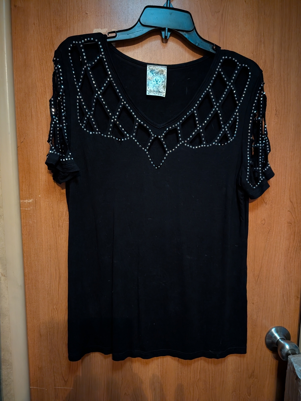 Vocal Black Short-Sleeve Studded V-Neck Top